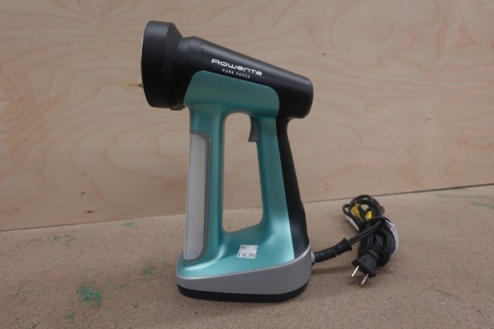 Rowenta 2in1 Handheld Steamer & Iron for Clothes DR8822 - Image 2