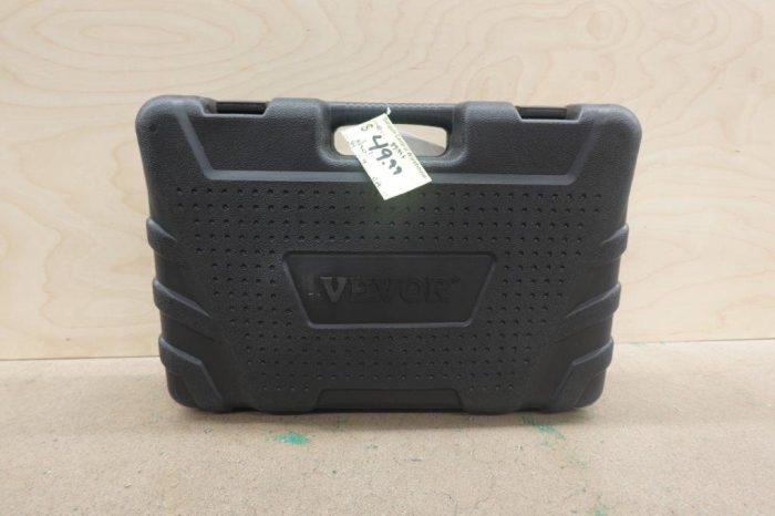 VEVOR 1400W Jackhammer, 2900 BPM with Chisels & Case - Image 2