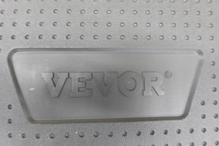 VEVOR 1400W Jackhammer, 2900 BPM with Chisels & Case - Image 4
