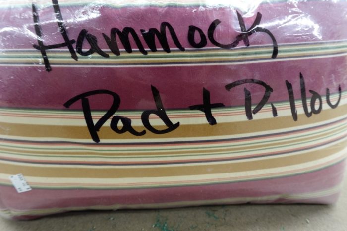 SUNCREAT Outdoor 2 Person Polyester Portable Hammock Pad - Red - Image 2