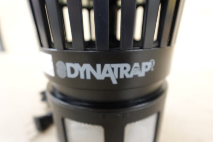 DYNAMIC SOLUTIONS WORLDWIDE DT1100 1/2 Acre Insect Trap - Image 5