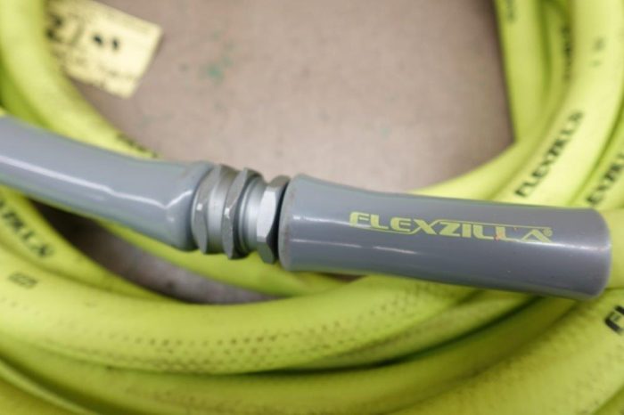 Flexzilla Garden Hose 5/8 in. x 50 ft. Lightweight All-Weather Water Hose - Image 3
