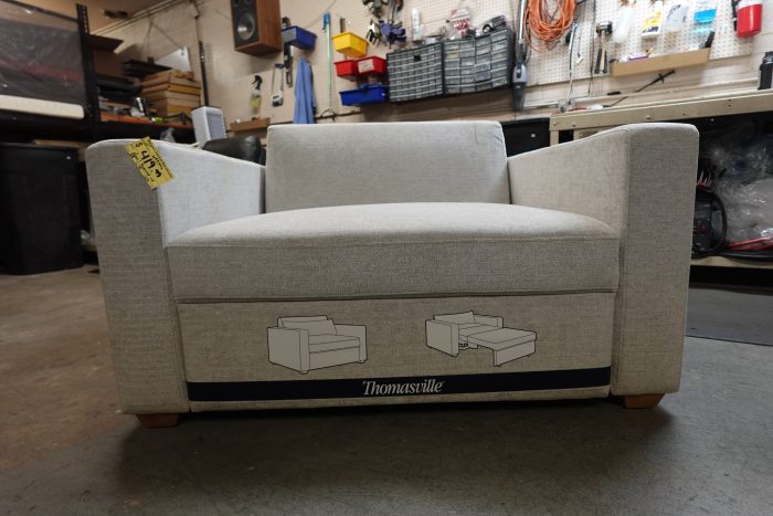 Thomasville Dillard Fabric Twin Size Convertible Sleeper Chair - Image 7