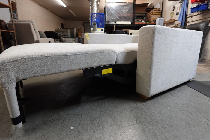 Thomasville Dillard Fabric Twin Size Convertible Sleeper Chair - Image 10