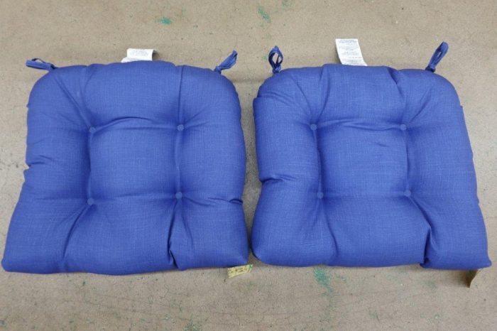 Arden Indoor/Outdoor Rocking Chair Or Wicker Chair Cushion  20 x 18 - Cobalt Blue Texture - Image 5