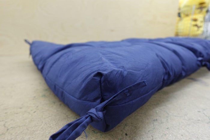 Outdoor Egg Chair Cushion 47x35x4 Inches Hammock Pillow - Navy - Image 4