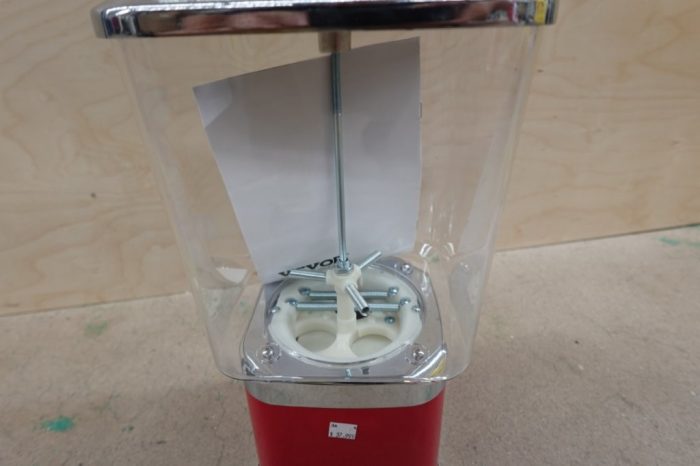 VEVOR Gumball Machine 16"H Home Candy Vending Machine Dispenser - Red - Image 4