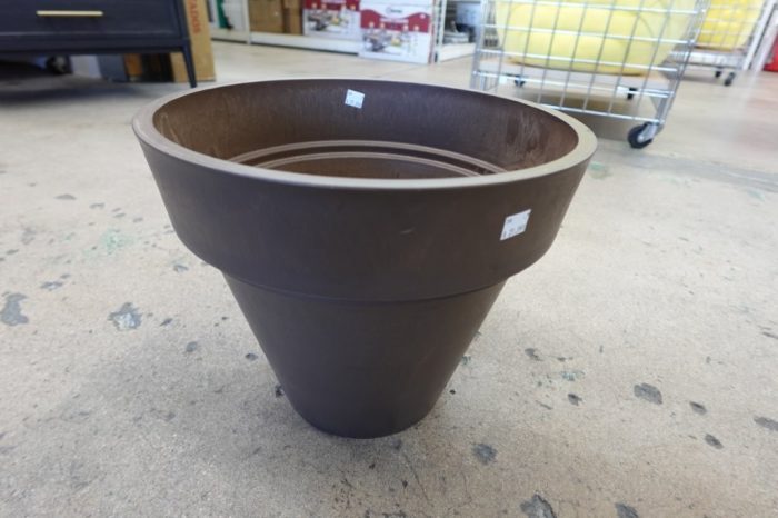 Arcadia Garden Products Traditional Pot 16 by 13.5-Inch - Chocolate - Image 3
