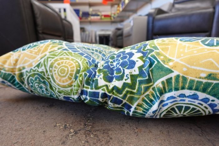 Pillow Perfect Patio Indoor/Outdoor Omnia Lagoon Swing/Bench Cushion - Blue Patterned - Image 4