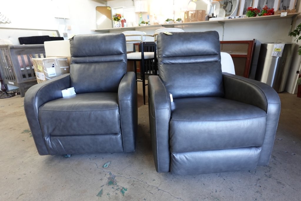 Aldryn Leather Power Glider Rocker Recliner - Image 11