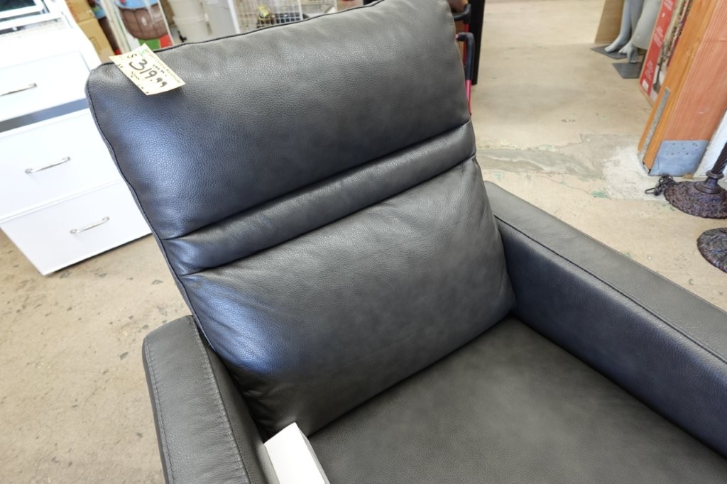 Aldryn Leather Power Glider Rocker Recliner - Image 6