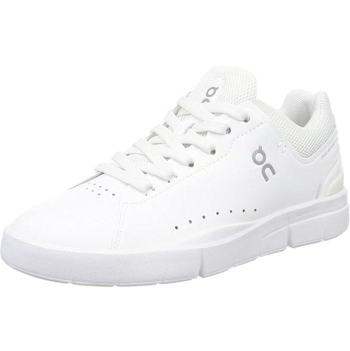 On Women’s Size 8 THE ROGER Advantage Sneaker