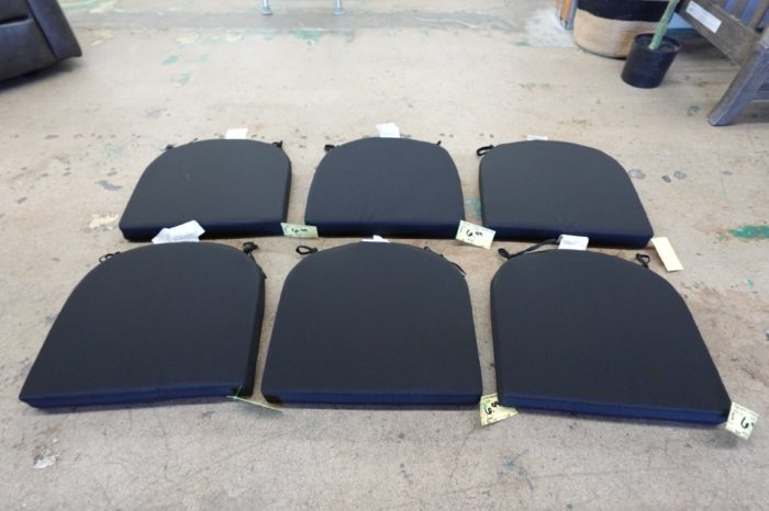 HARBOREST Outdoor Patio Chair Cushions 17"x16"x2" in Black - Image 2