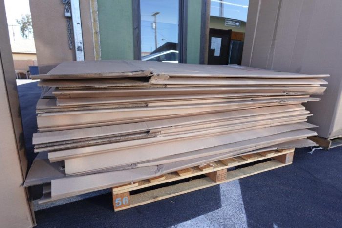 48 x 40 Extra Tall Double Wall Gaylord Pallet Boxes - Image 6