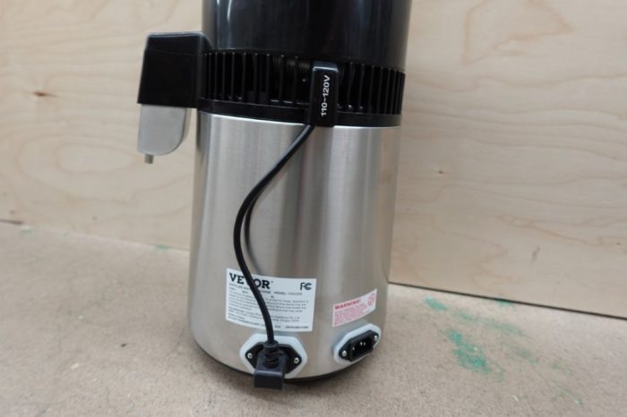VEVOR 1.1 Gal Stainless Steel Water Distiller with Glass Carafe - Image 6