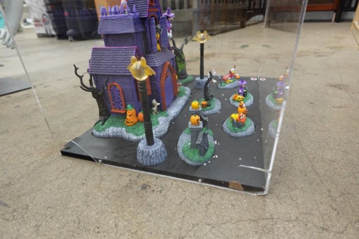 Disney Pre-Lit Animated Halloween Village, 9-Piece Set - Image 7