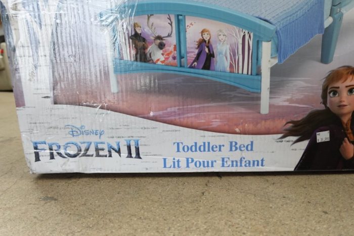 Disney Frozen II Toddler Bed by Delta Children - Image 4