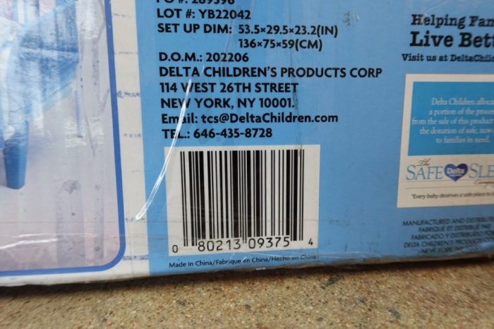 Disney Frozen II Toddler Bed by Delta Children - Image 6