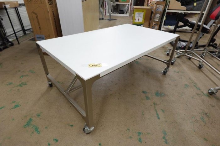 24" Tall Industrial Heavy Duty Store Display Table / Rolling Coffee Table - Image 2
