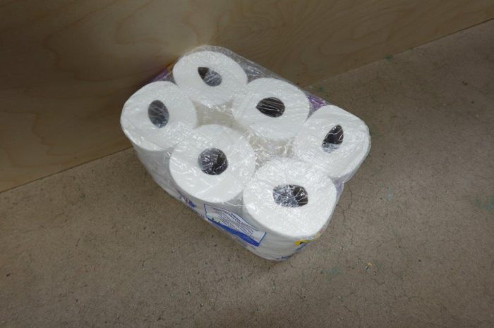 Scott 1000 Toilet Paper - 12 Rolls - Image 6