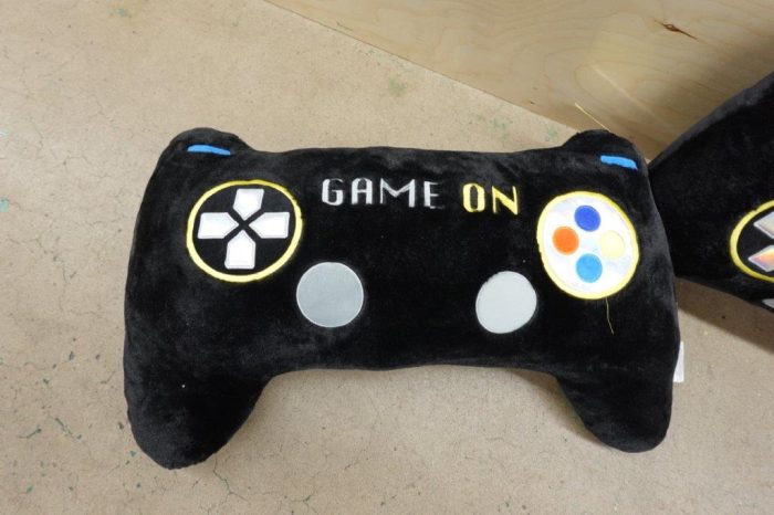 Your Zone Gamer Body Pillow - Image 3