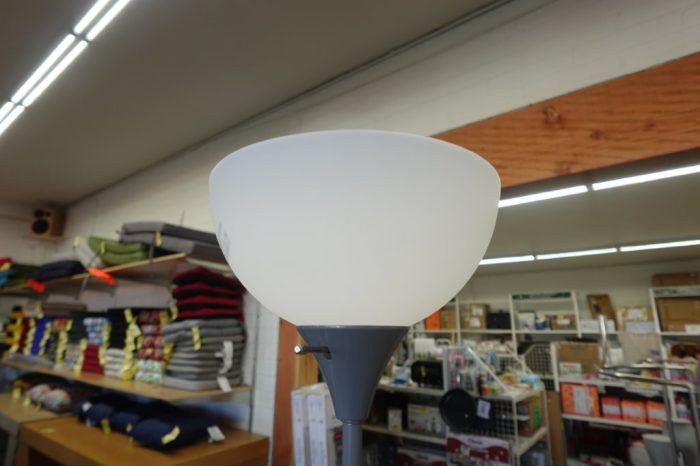 Mainstays 72" Silver Combo Floor Lamp with Reading Light - Image 2