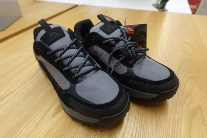 Ozark Trail Men's Waterproof Hiking Shoes Sizes 11 - Image 3
