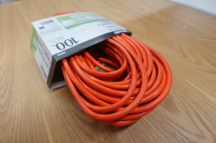 Woods 100 ft 16‑Gauge SJTW Outdoor Extension Cord - Image 2