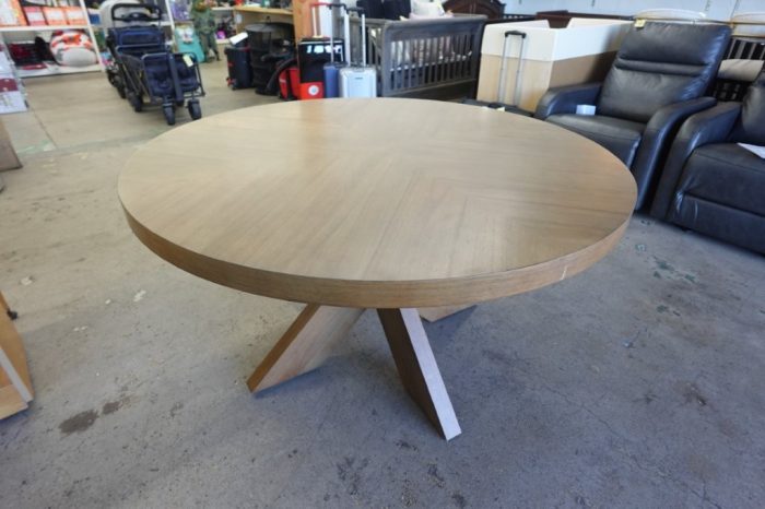 Zealand 54″ Round Dining Table (Table Only) - Image 7