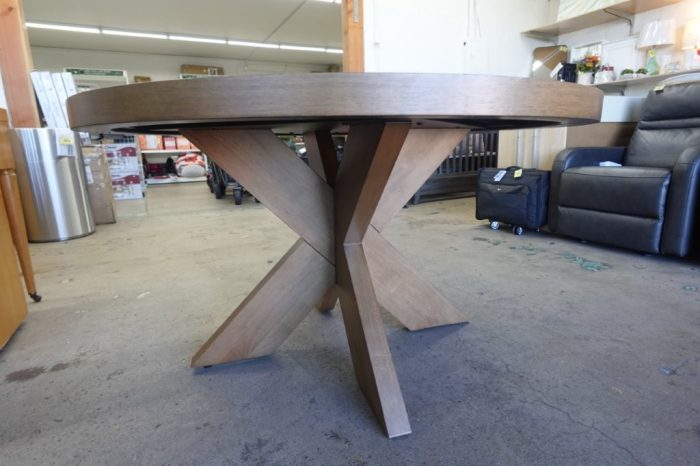 Zealand 54″ Round Dining Table (Table Only) - Image 8