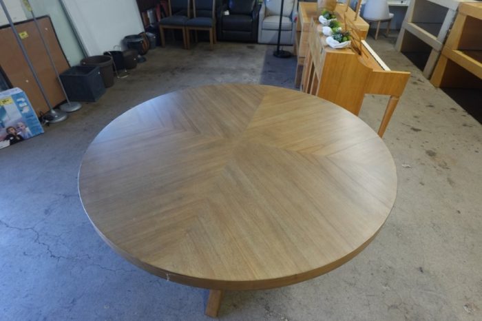 Zealand 54″ Round Dining Table (Table Only) - Image 2