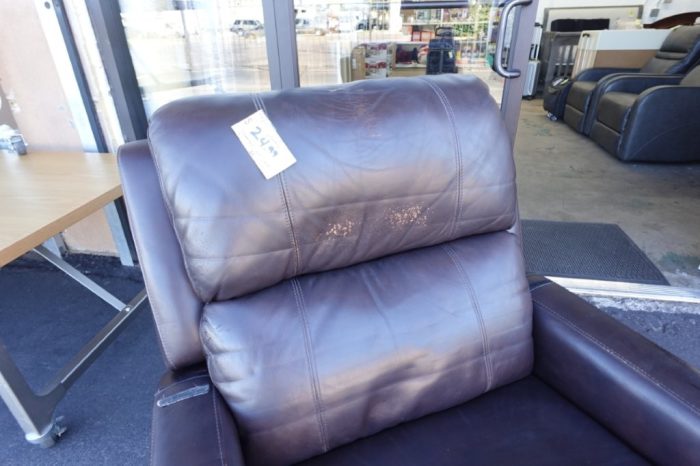 Laiken Leather Power Glider Recliner with Power Headrest - Image 5