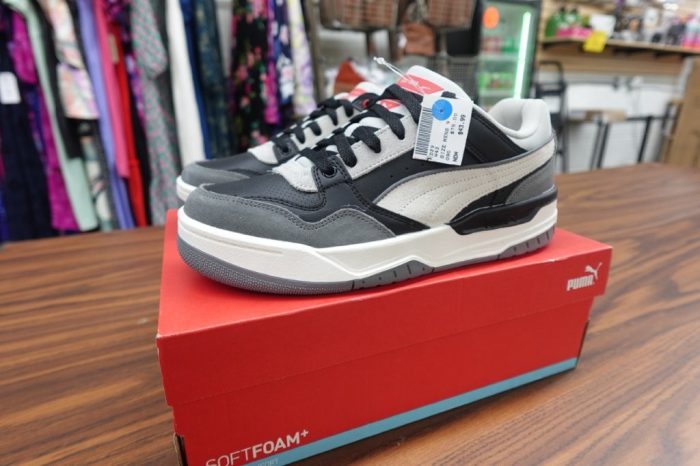 PUMA Men’s Size 9 Rebound Retro Basketball Shoes Sneakers - Image 3