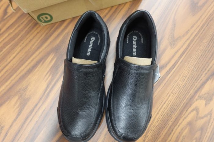 Dunham Men’s size 9 Battery Park Slip-On Waterproof Shoes - Image 6