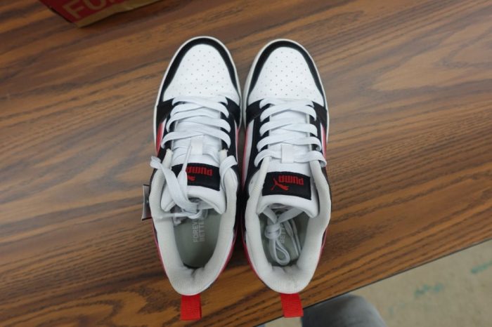 PUMA Kids’ Size 5 Rebound Layup Lace-Up Sneakers - Image 3
