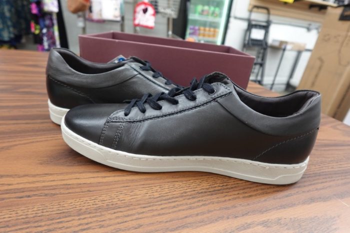 Bruno Magli Diego Leather Low-Top Sneaker Men's Size 12 - Image 5