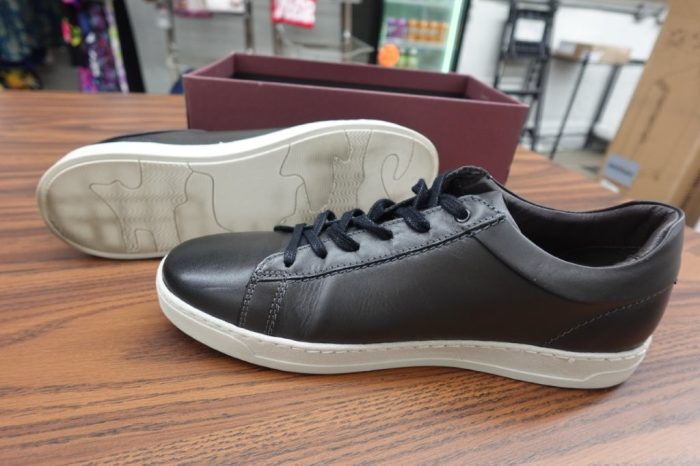 Bruno Magli Diego Leather Low-Top Sneaker Men's Size 12 - Image 6