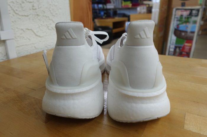 adidas Ultraboost 5X Running Shoes Men's Size 10.5 - Image 5