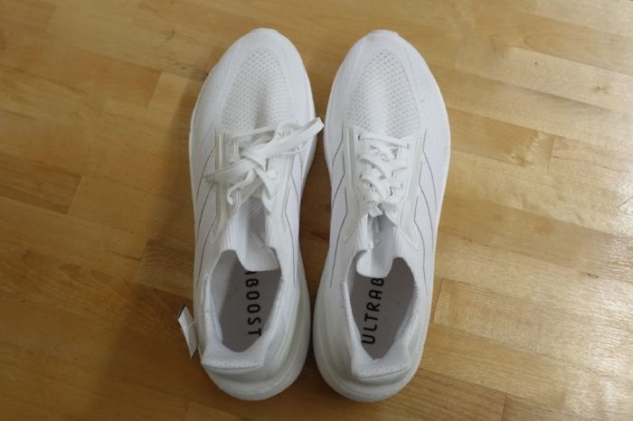 adidas Ultraboost 5X Running Shoes Men's Size 10.5 - Image 3