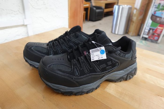 Skechers Cankton Electrical Hazard Work Shoes Men's Size 11 - Image 4