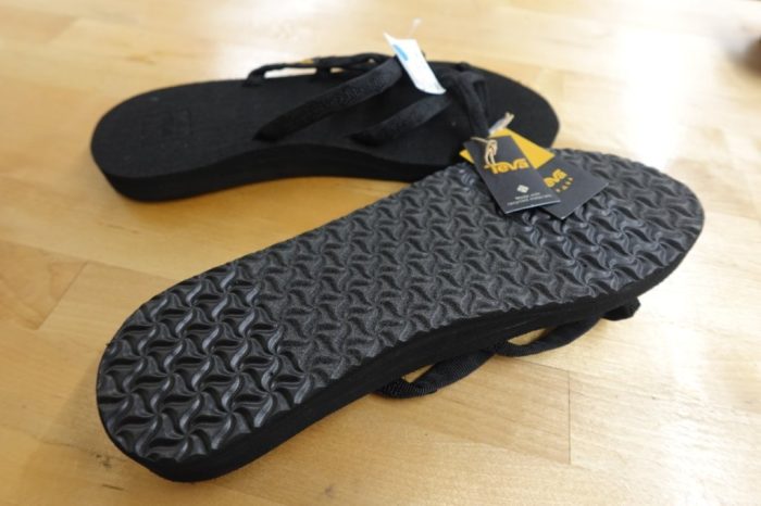 Teva Olowahu Women’s Flip-Flop Sandal Women's Size 11 - Image 4