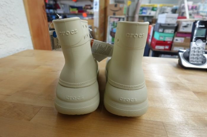 Crocs Crush Rain Boot Women's Size 4 - Image 4