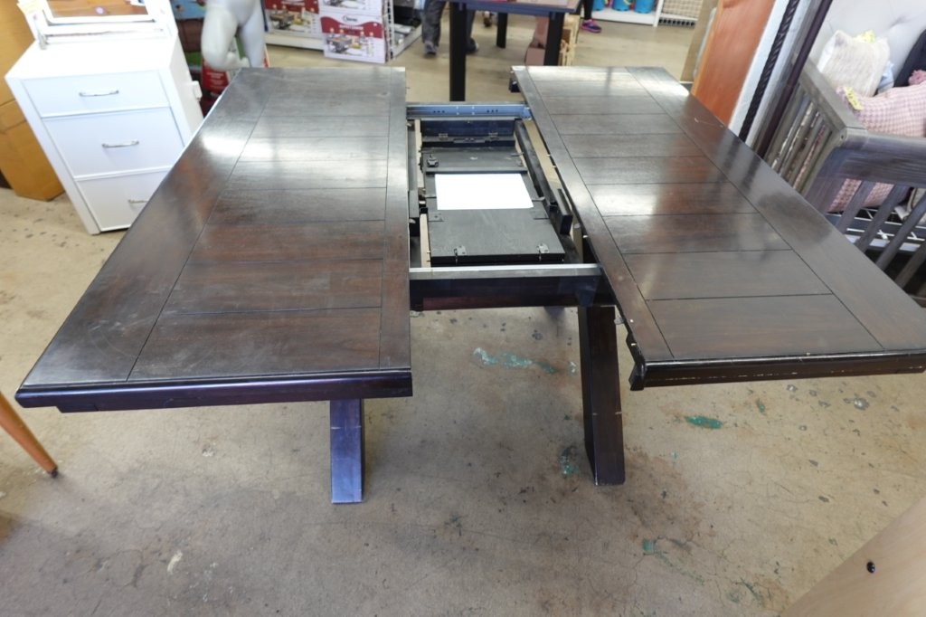 Bayside Furnishings Savonne Counter Height Dining Table w/ Expandable Leaf - Image 4