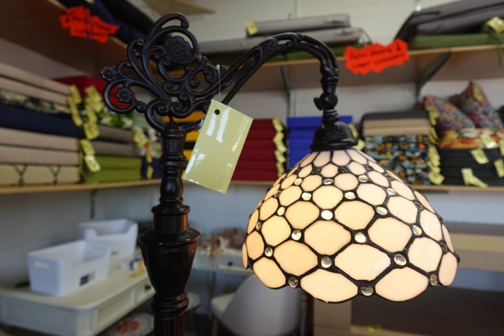 Tiffany Style 1 Light Reading Floor Lamp with Glass Shade - Image 4