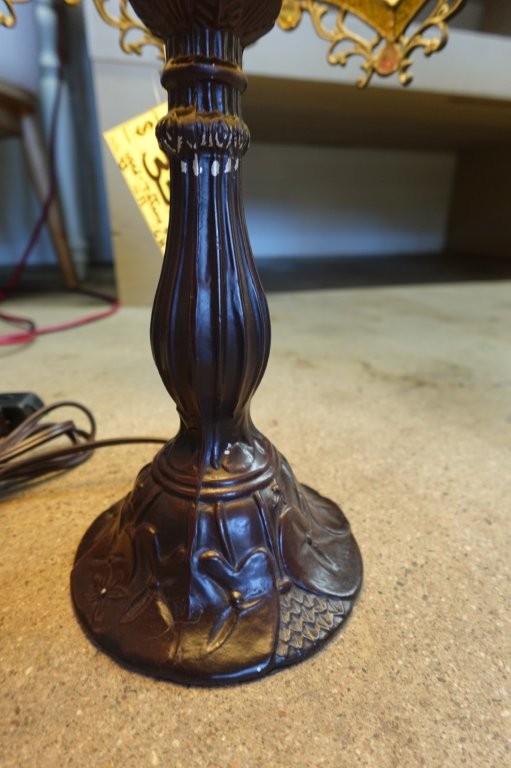 Orinova Tiffany Style Table Lamp with Stained Glass Shade - Image 5