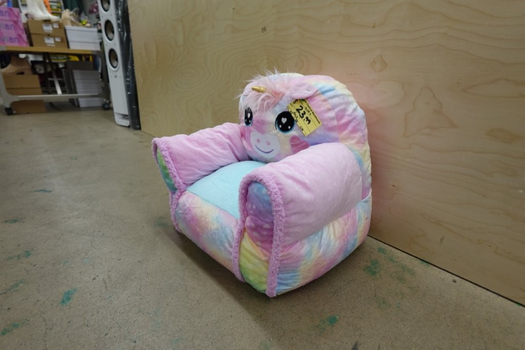 Heritage Club Kids Unicorn Bean Chair in Pink - Image 3
