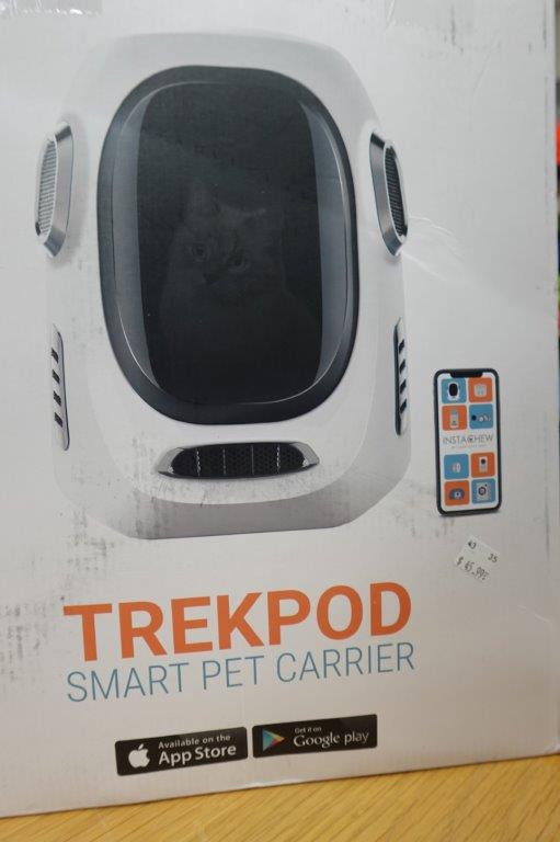 INSTACHEW Trekpod Smart Pet Carrier Backpack (Up to 17 lbs) - Image 3