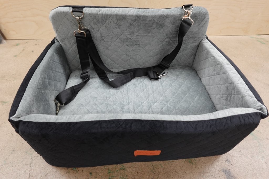 HEGGCOOE Dog / Pet Car Seat Booster for Medium/Large Dogs in Black/Grey - Image 3