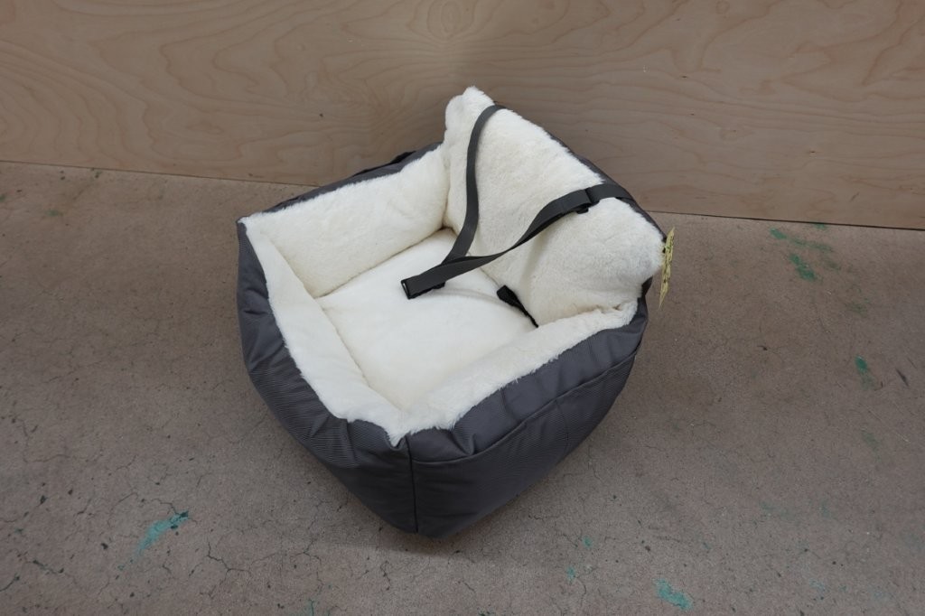 Best Pet Supplies Dog House Car Seat for XS/Small Dogs in Gray - Image 2