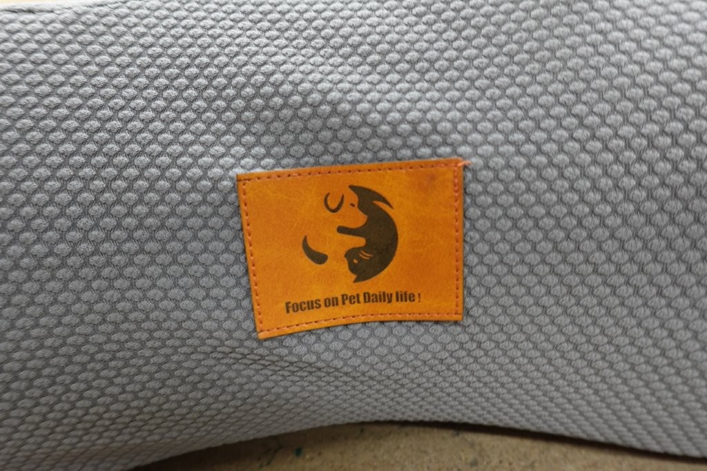 Orthopedic Contour Dog Bed for Large/Medium Dogs in Grey - Image 4